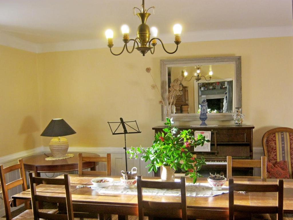 Les Trois Chenes Bed and Breakfast Videix Buitenkant foto