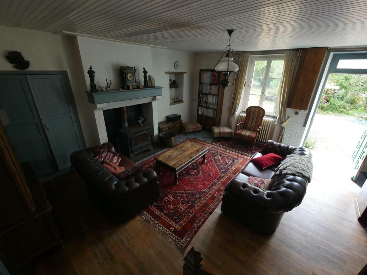 Les Trois Chenes Bed and Breakfast Videix Buitenkant foto